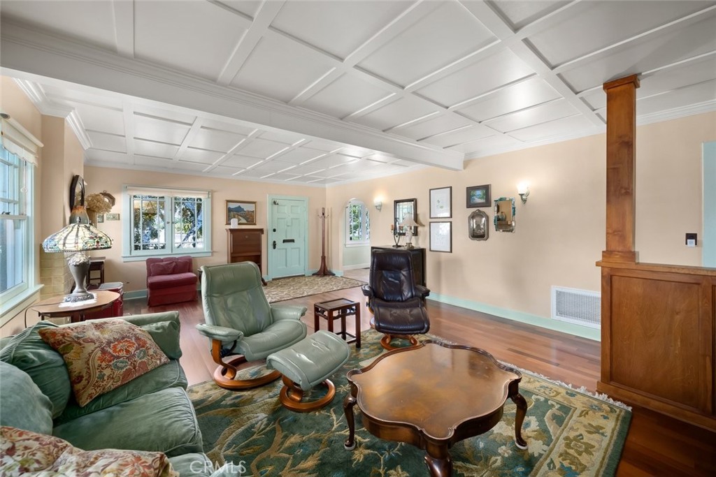 483 Mitchell Drive, San Luis Obispo, CA 93401