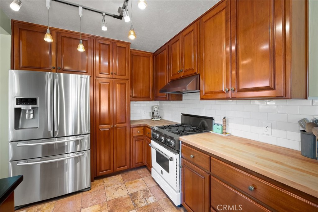 483 Mitchell Drive, San Luis Obispo, CA 93401
