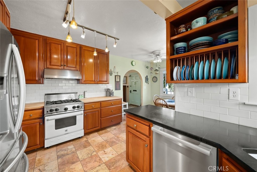 483 Mitchell Drive, San Luis Obispo, CA 93401