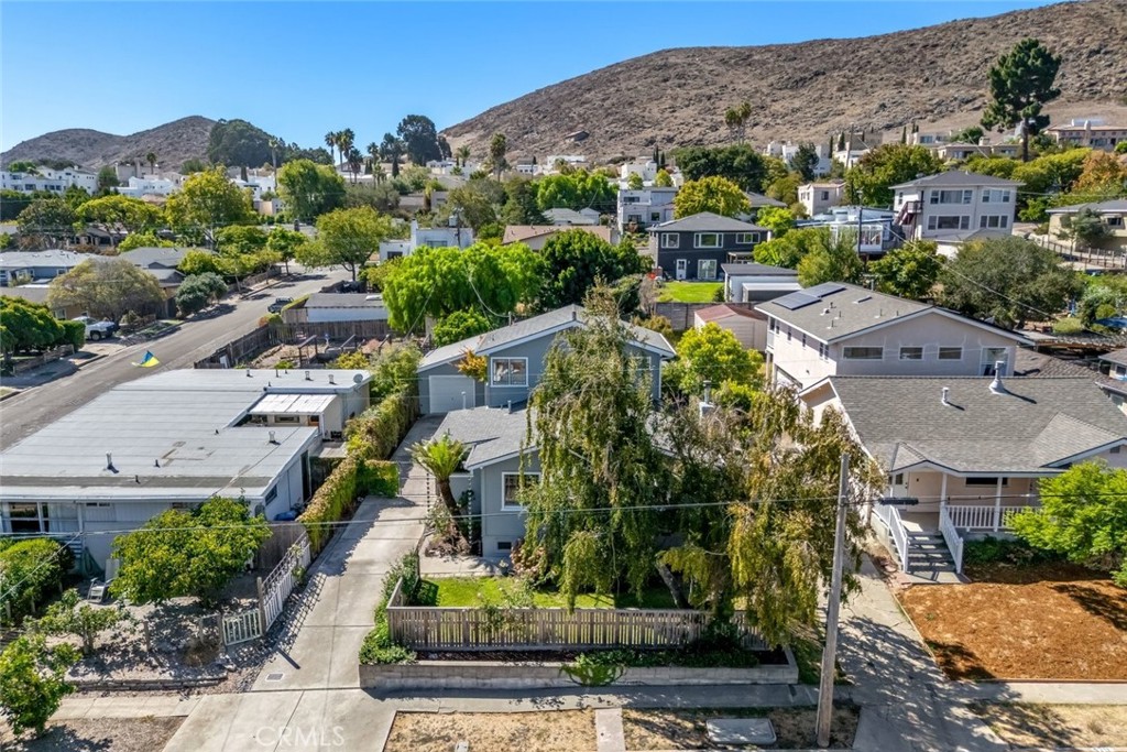 483 Mitchell Drive, San Luis Obispo, CA 93401