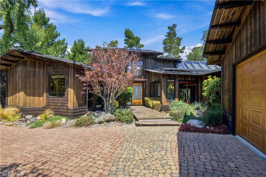 565 Chiswick Way, Cambria, CA 93428