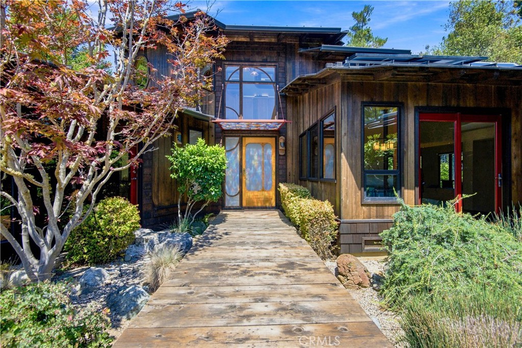 565 Chiswick Way, Cambria, CA 93428