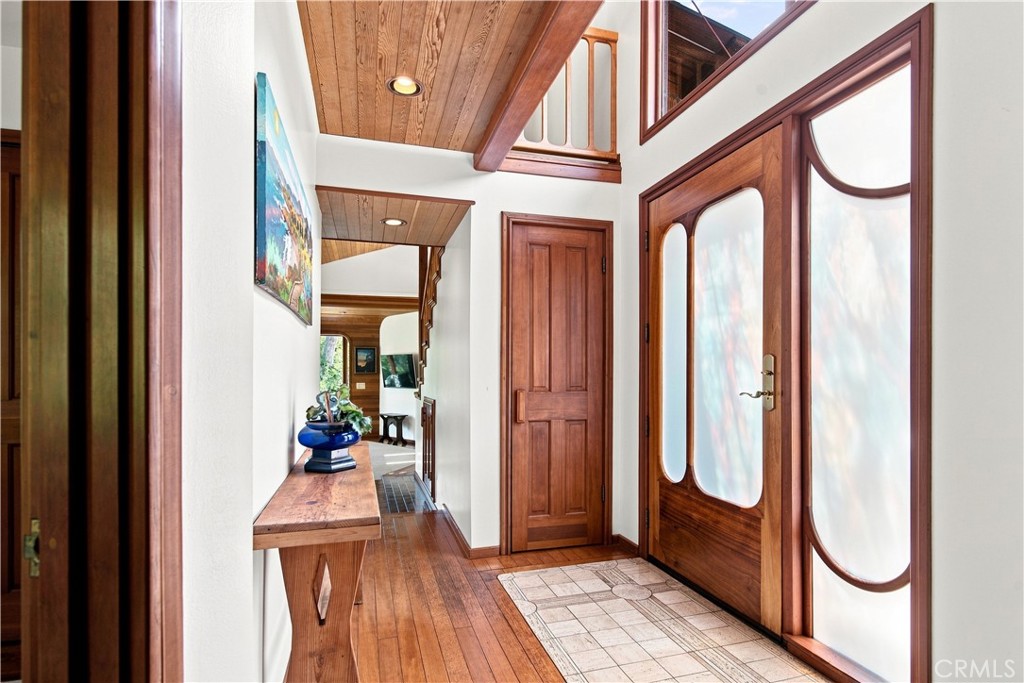 565 Chiswick Way, Cambria, CA 93428