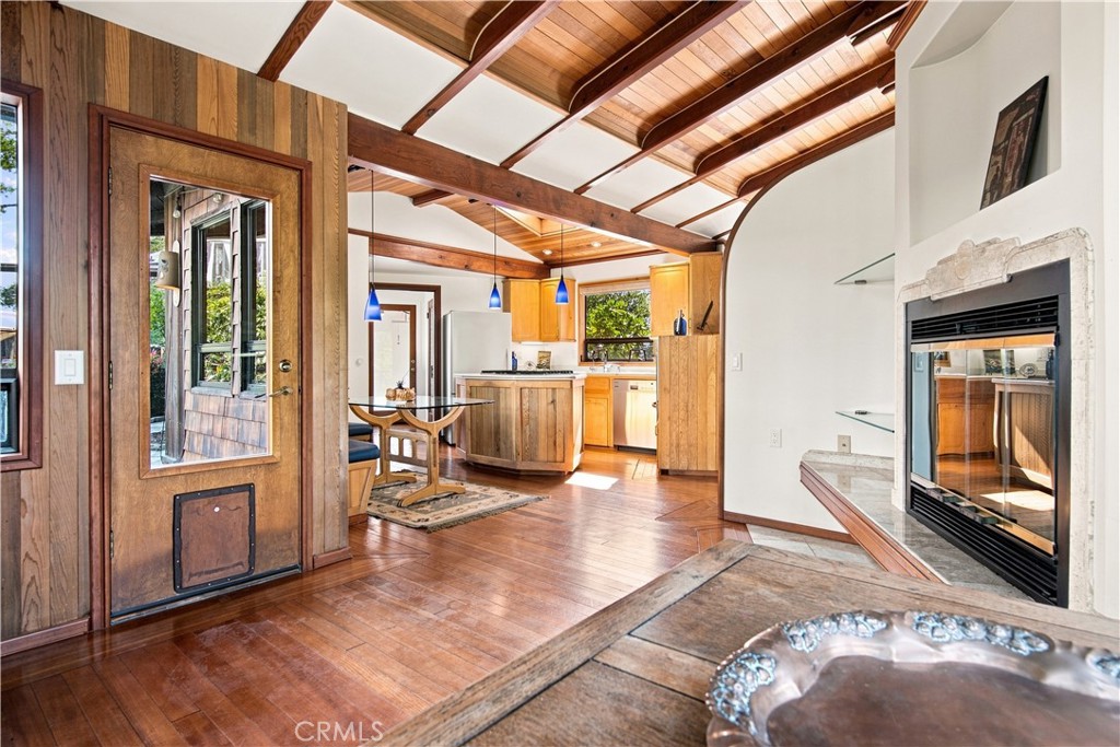 565 Chiswick Way, Cambria, CA 93428