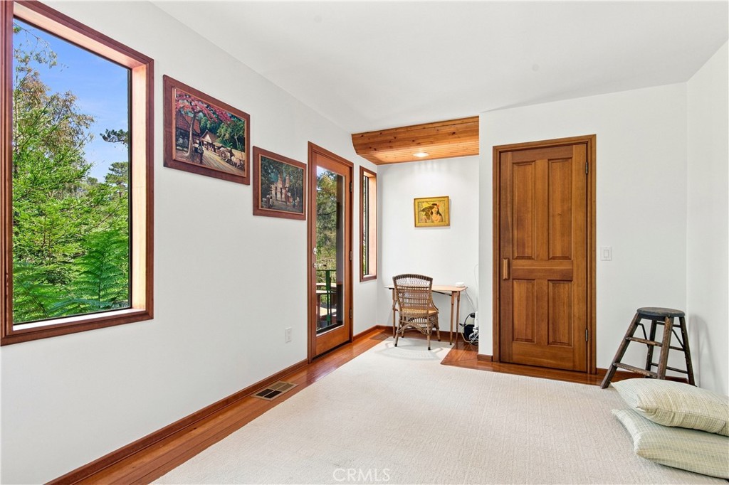 565 Chiswick Way, Cambria, CA 93428