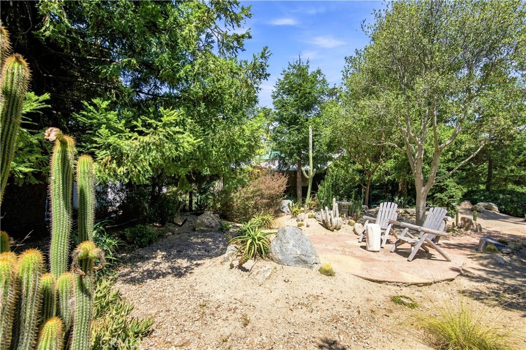 565 Chiswick Way, Cambria, CA 93428