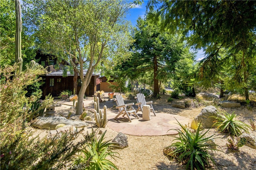 565 Chiswick Way, Cambria, CA 93428