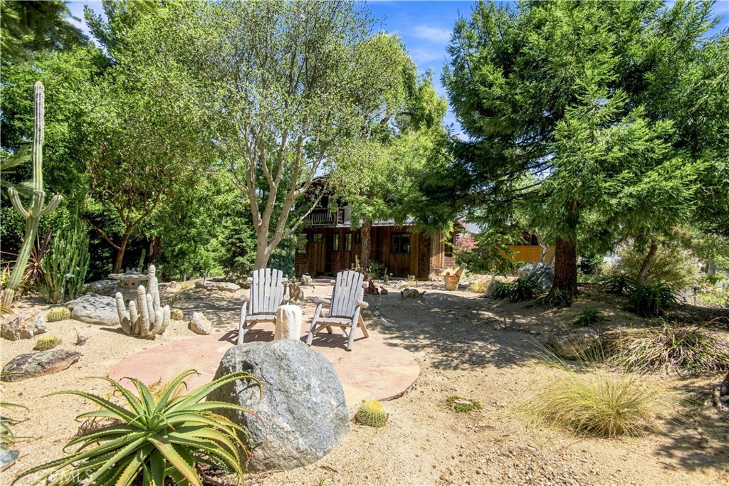565 Chiswick Way, Cambria, CA 93428