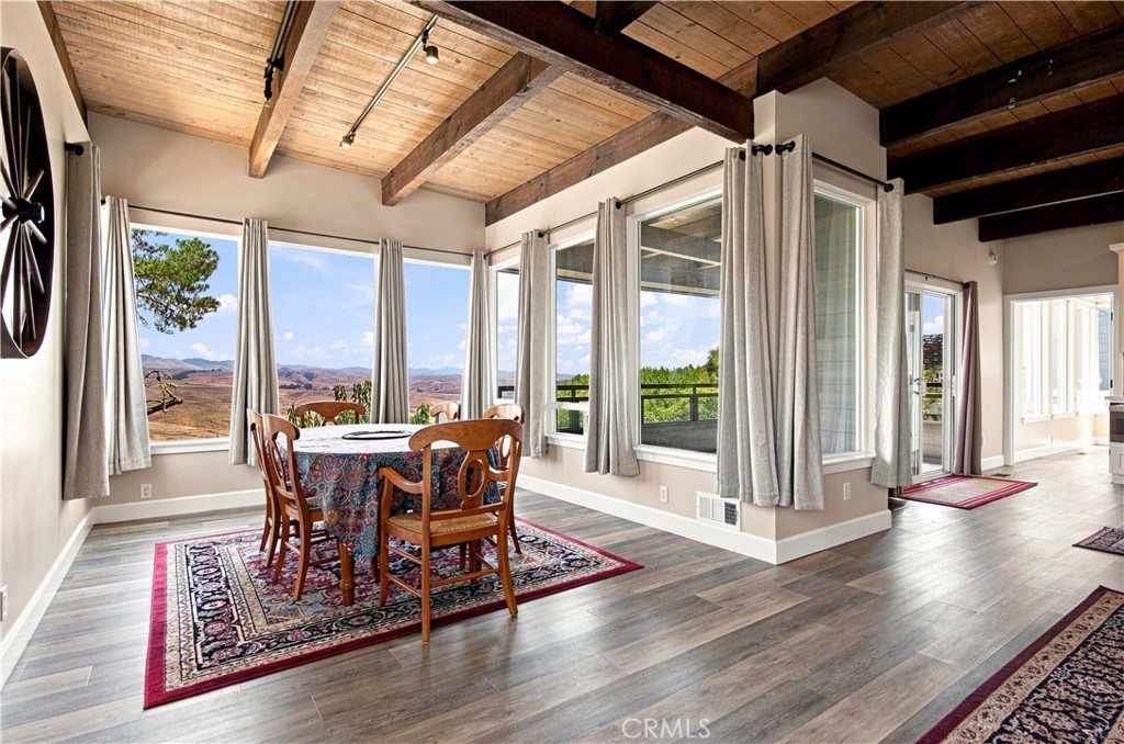 1716 Pineridge Dr, Cambria, CA 93428