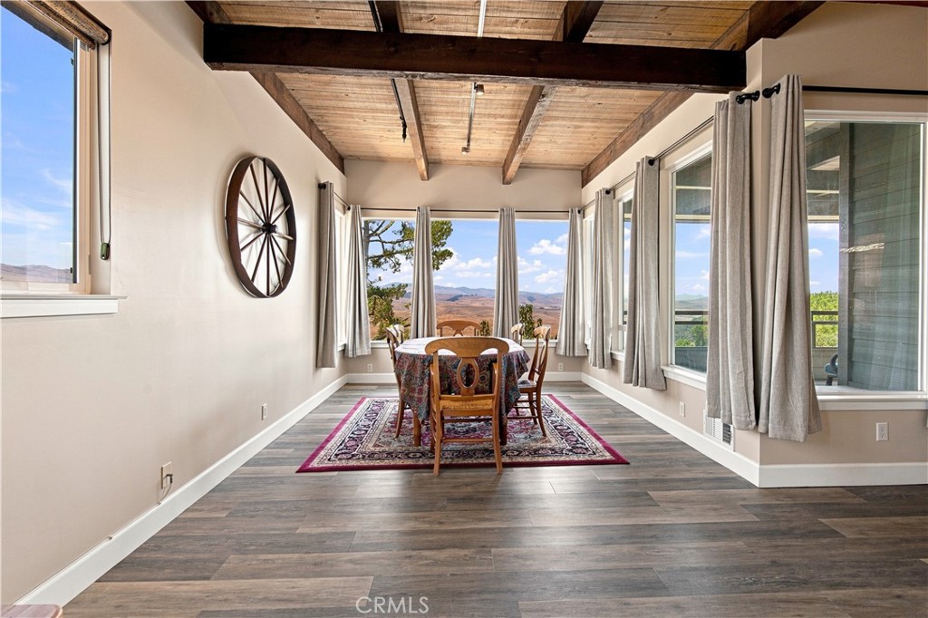 1716 Pineridge Dr, Cambria, CA 93428