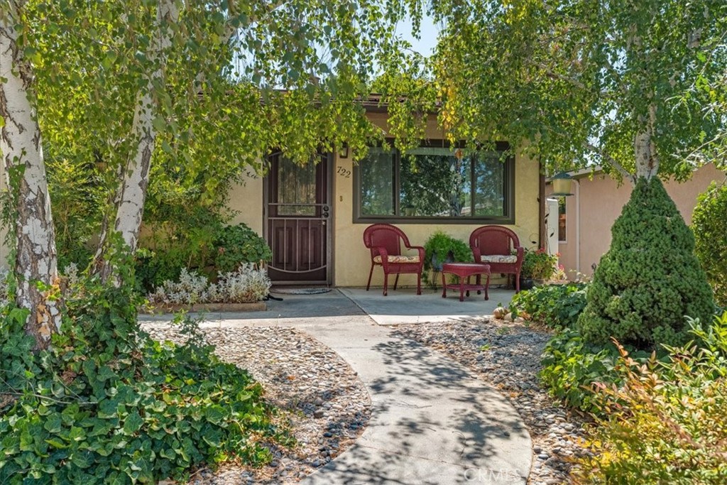 722 Deerfield Ln, Paso Robles, CA 93446
