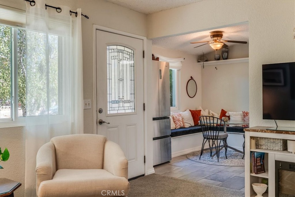 722 Deerfield Ln, Paso Robles, CA 93446