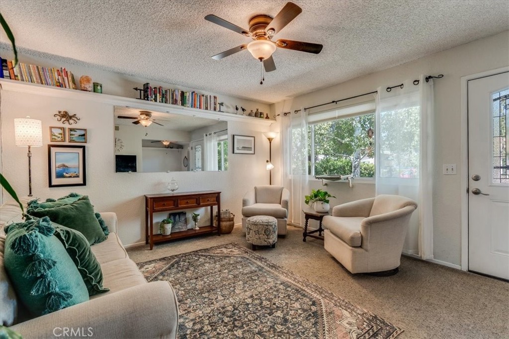 722 Deerfield Ln, Paso Robles, CA 93446