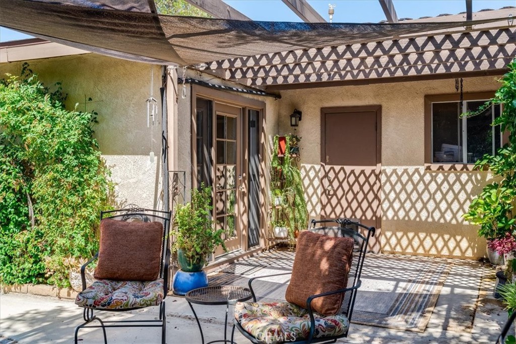 722 Deerfield Ln, Paso Robles, CA 93446