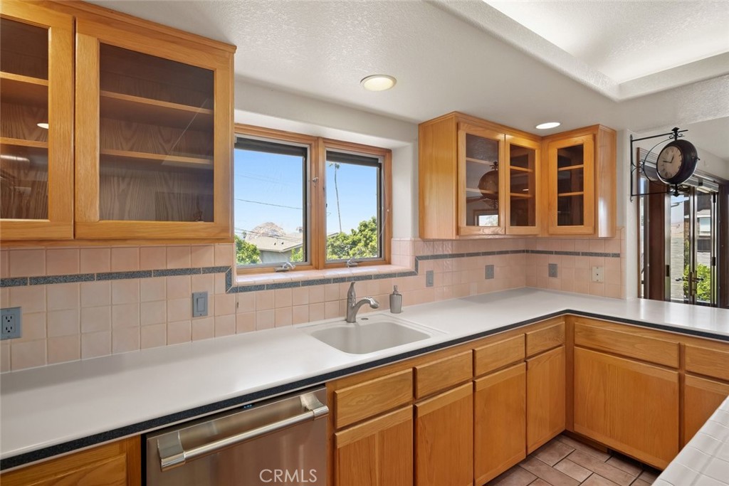 409 Tulare Avenue, Morro Bay, CA 93442