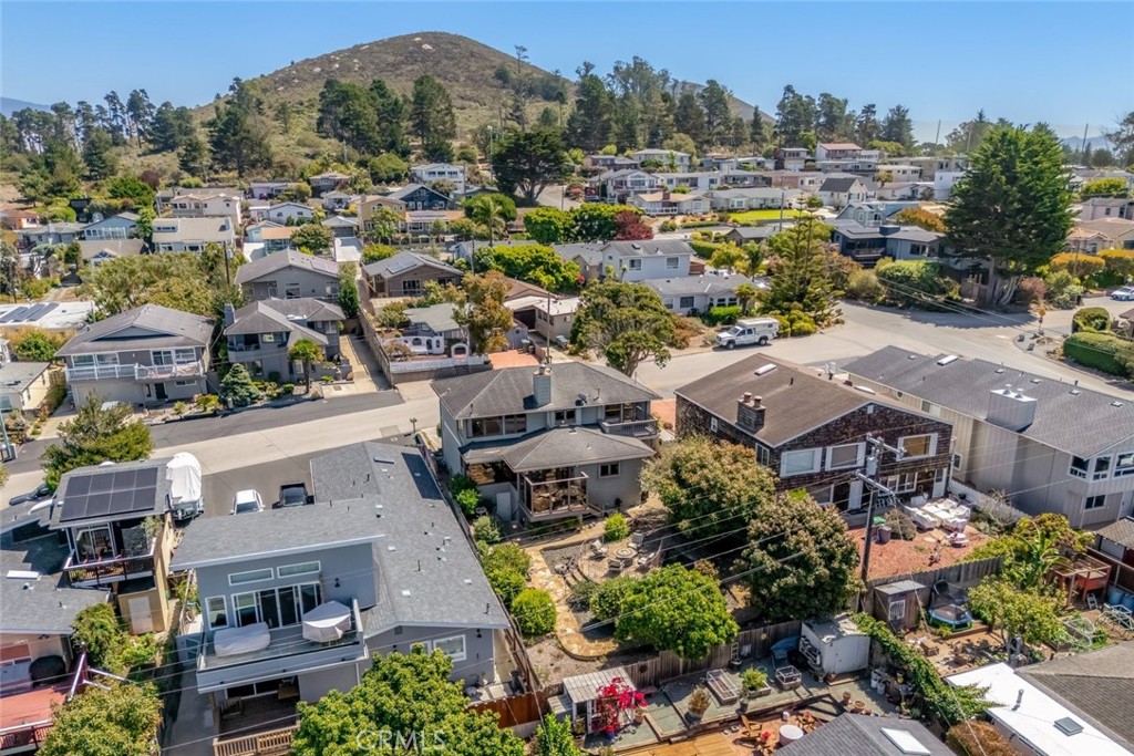 409 Tulare Avenue, Morro Bay, CA 93442