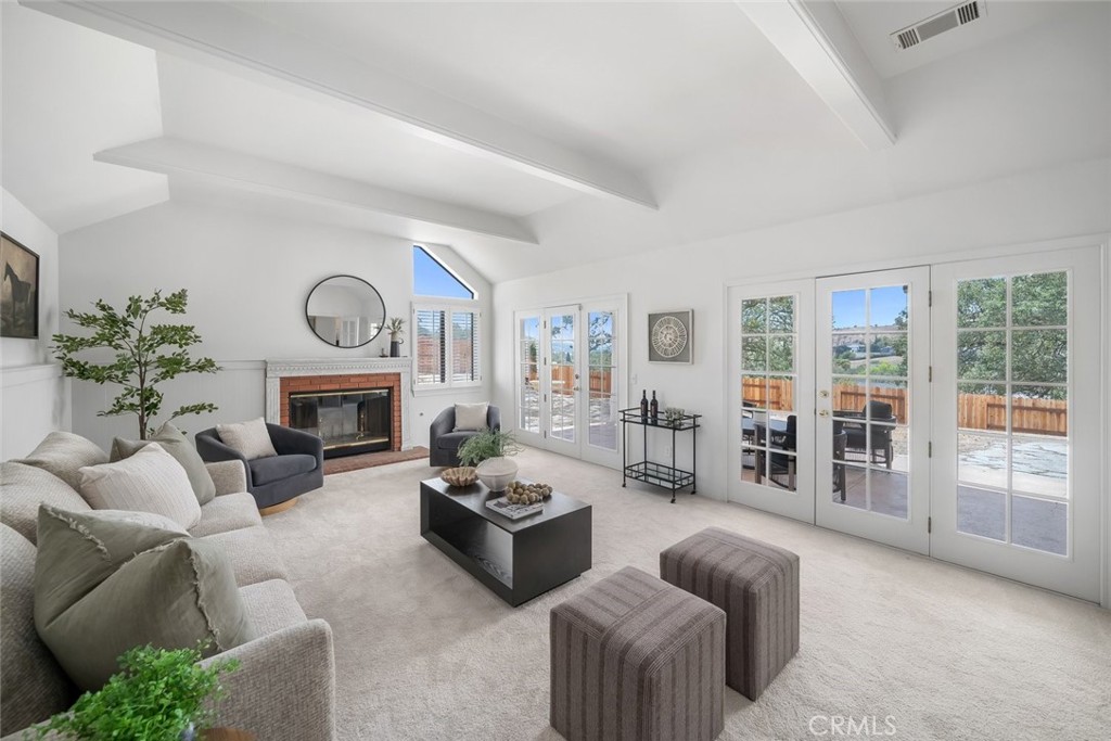 806 Grove Street, Paso Robles, CA 93446