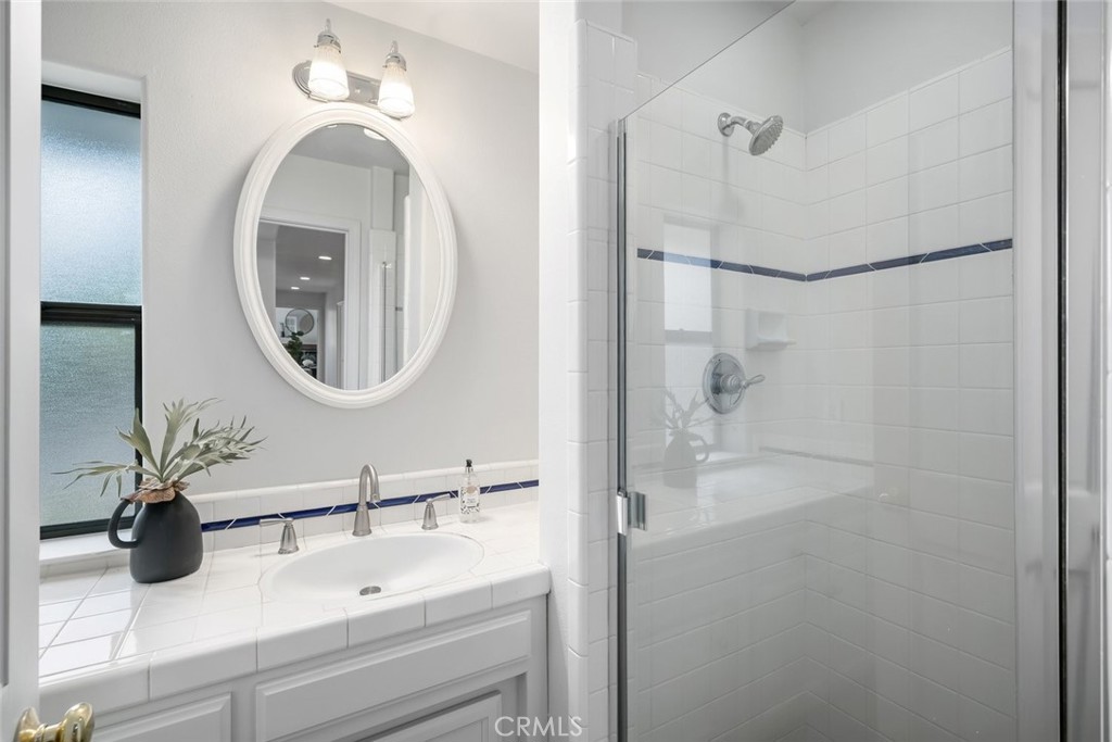 806 Grove Street, Paso Robles, CA 93446