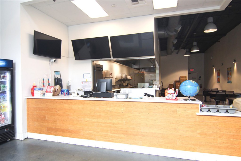 2256 Broad St #120, San Luis Obispo, CA 93401
