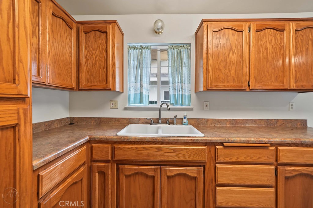630 Belmont, Delano, CA 93215
