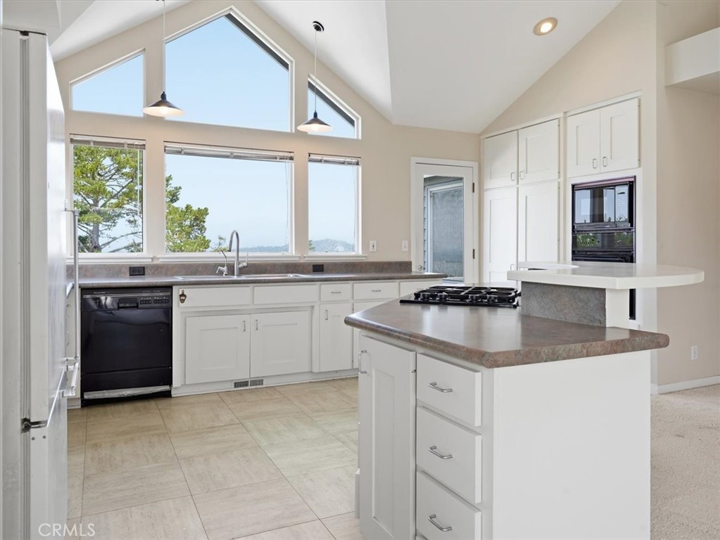 2770 Holden, Cambria, CA 93428