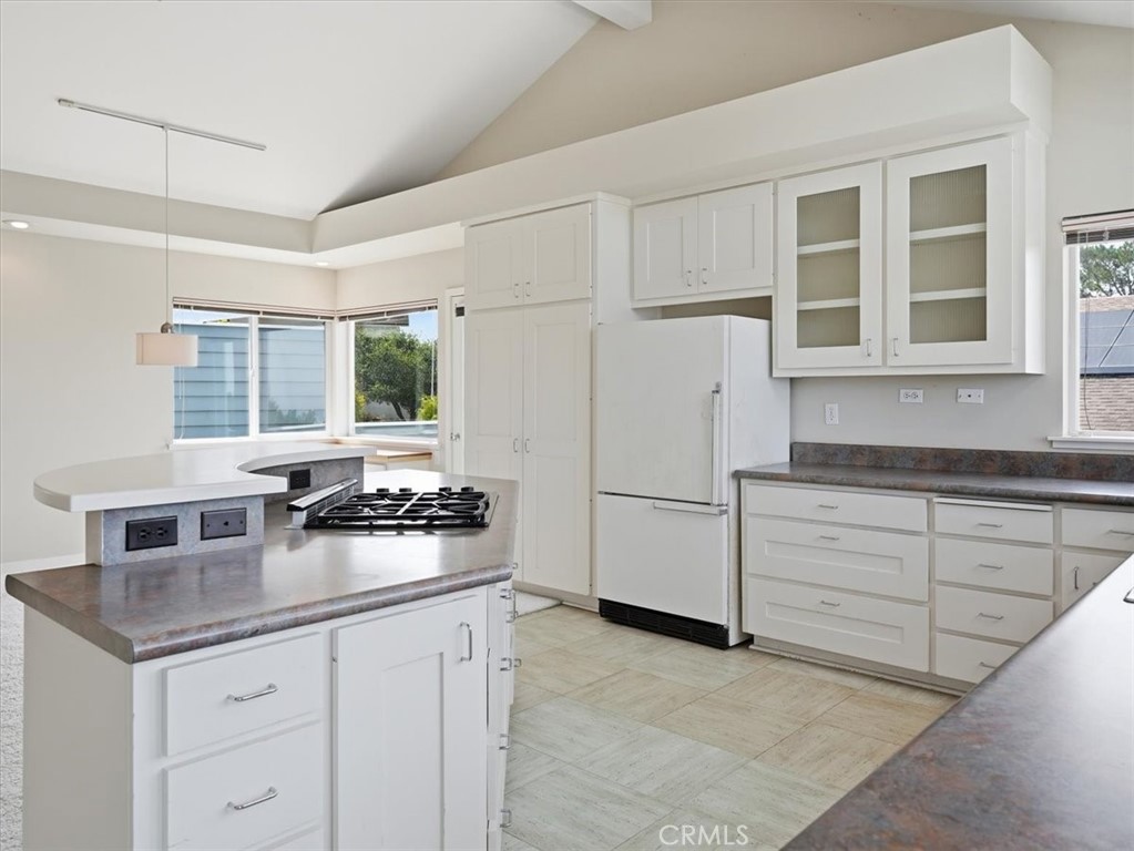2770 Holden, Cambria, CA 93428