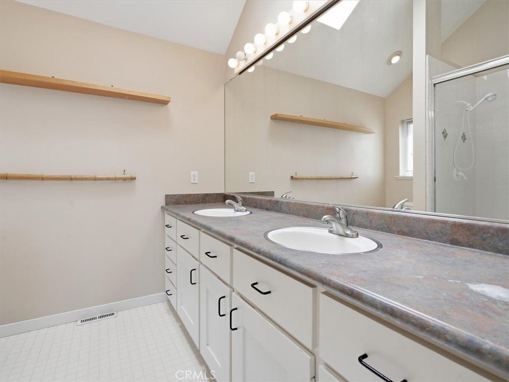 2770 Holden, Cambria, CA 93428