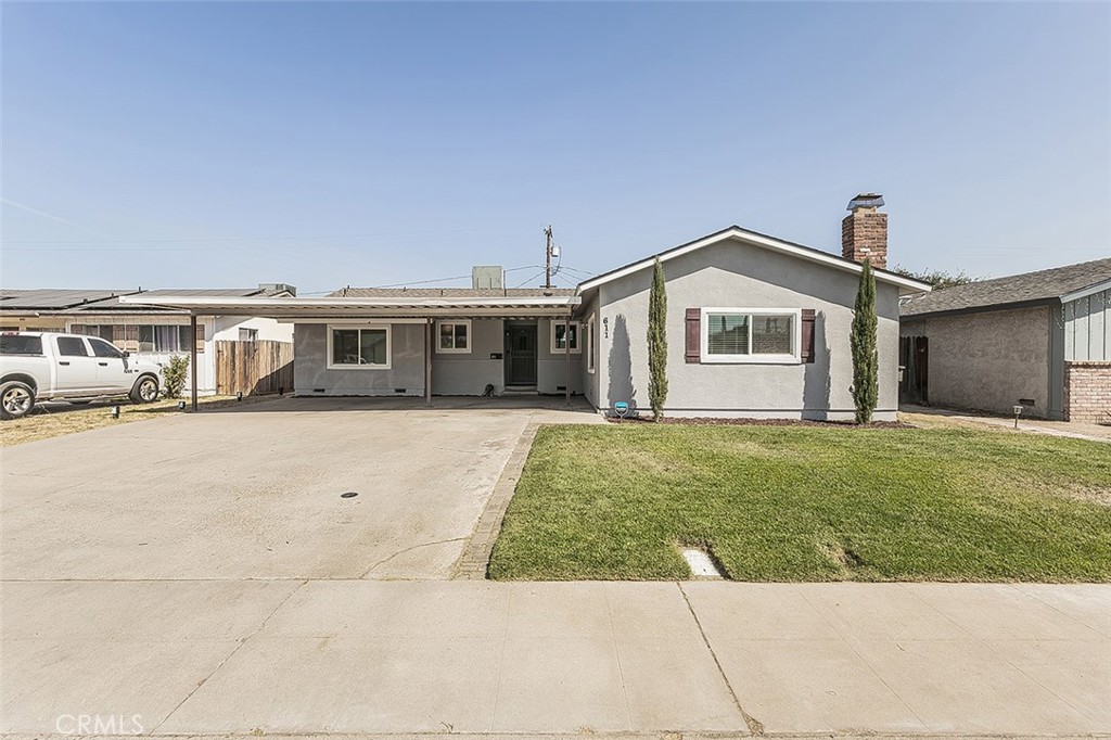 611 San Gabriel, Clovis, CA 93612