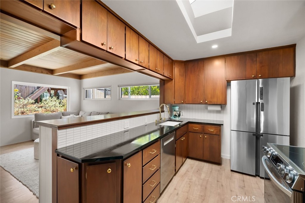 321 Tolosa Way, San Luis Obispo, CA 93405
