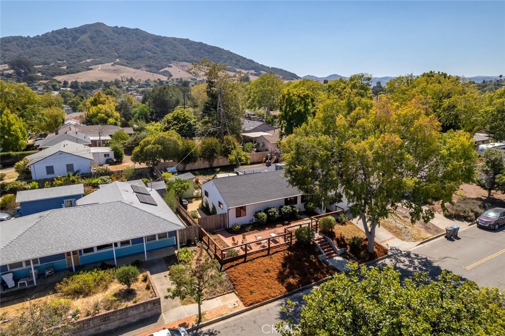 321 Tolosa Way, San Luis Obispo, CA 93405
