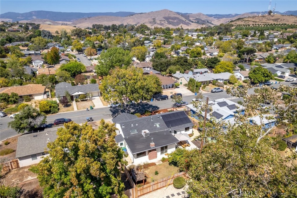 321 Tolosa Way, San Luis Obispo, CA 93405