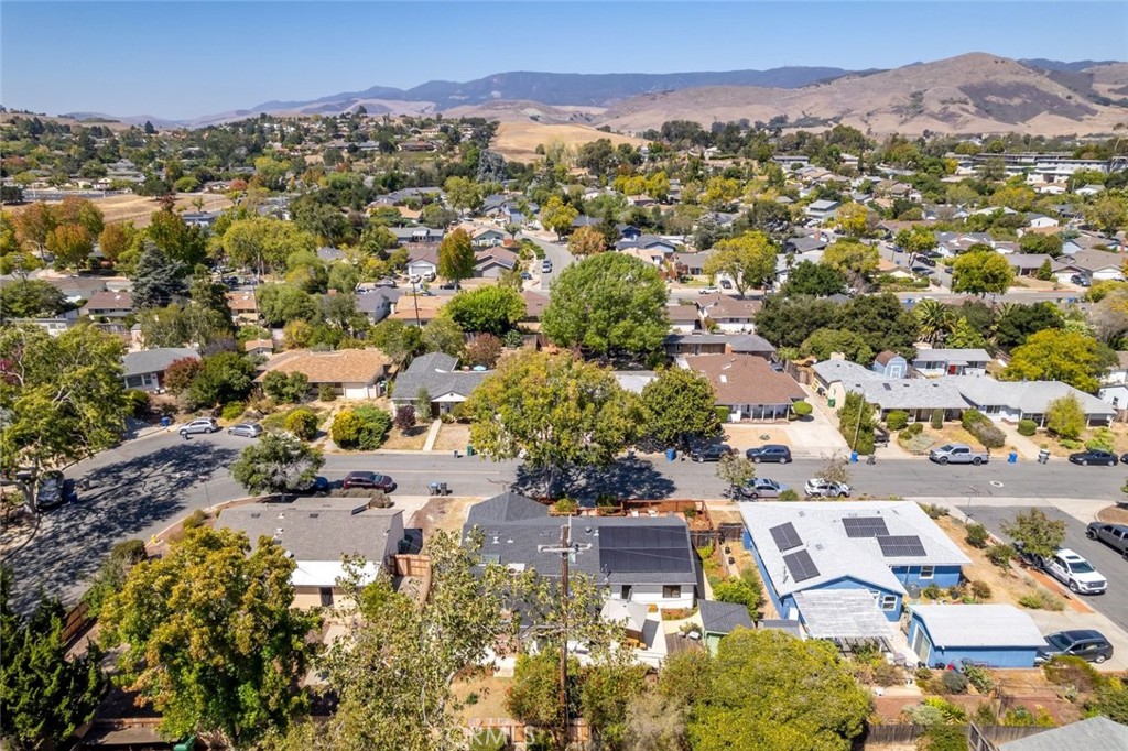 321 Tolosa Way, San Luis Obispo, CA 93405