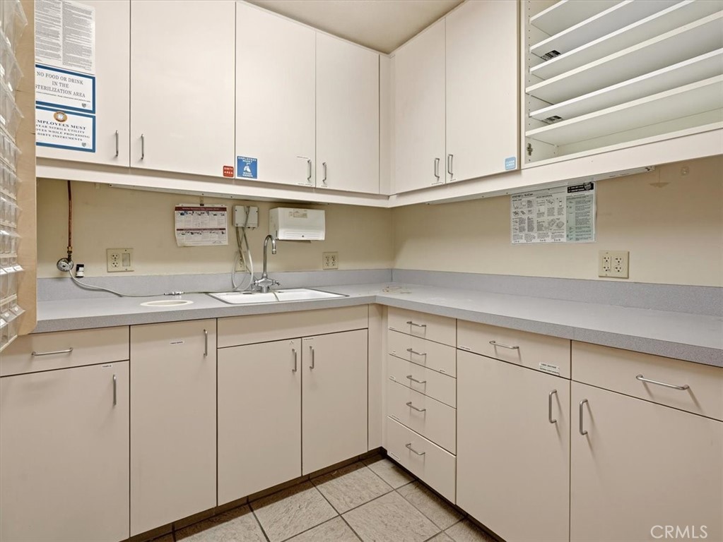 1551 Bishop #440, San Luis Obispo, CA 93401