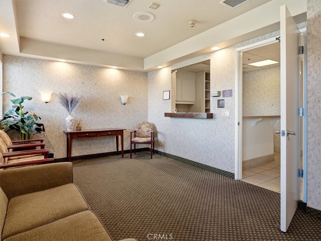 1551 Bishop #440, San Luis Obispo, CA 93401