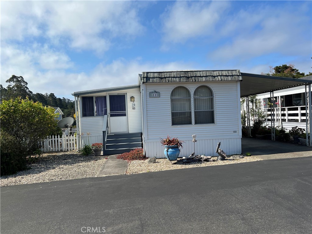 1226 Main St #11, Cambria, CA 93428