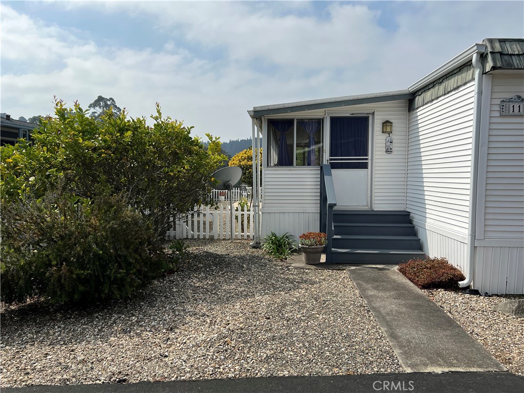1226 Main St #11, Cambria, CA 93428
