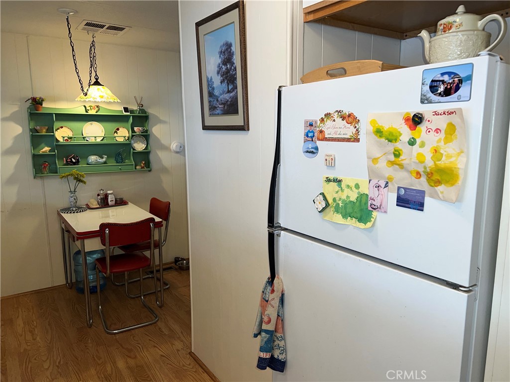 1226 Main St #11, Cambria, CA 93428