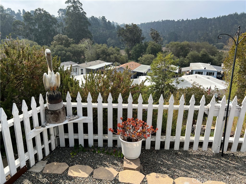 1226 Main St #11, Cambria, CA 93428