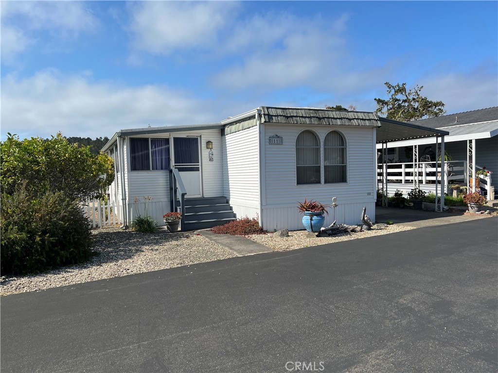 1226 Main St #11, Cambria, CA 93428