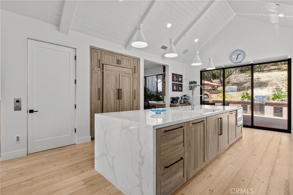 2054 Fixlini St, San Luis Obispo, CA 93401