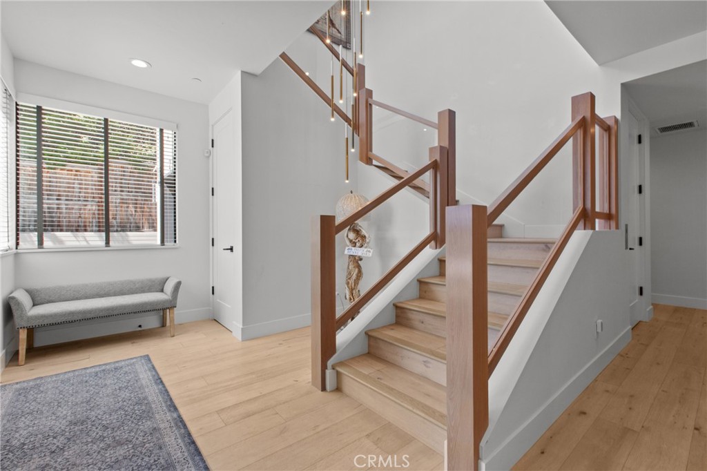 2054 Fixlini St, San Luis Obispo, CA 93401