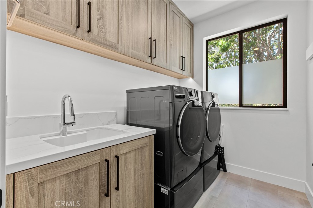 2054 Fixlini St, San Luis Obispo, CA 93401