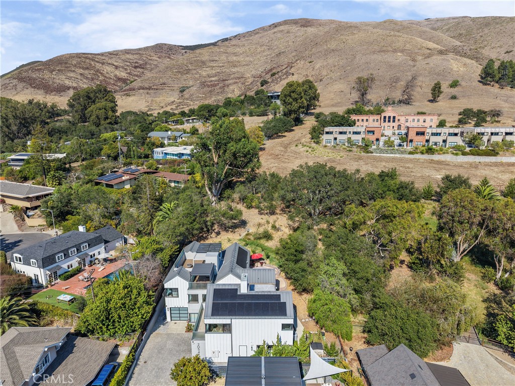 2054 Fixlini St, San Luis Obispo, CA 93401