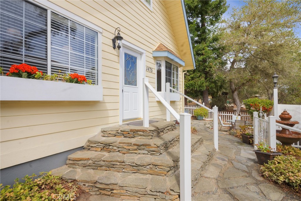 1475 Spencer St, Cambria, CA 93428