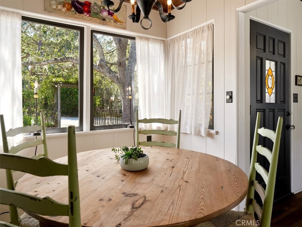 2512 Pineridge, Cambria, CA 93428