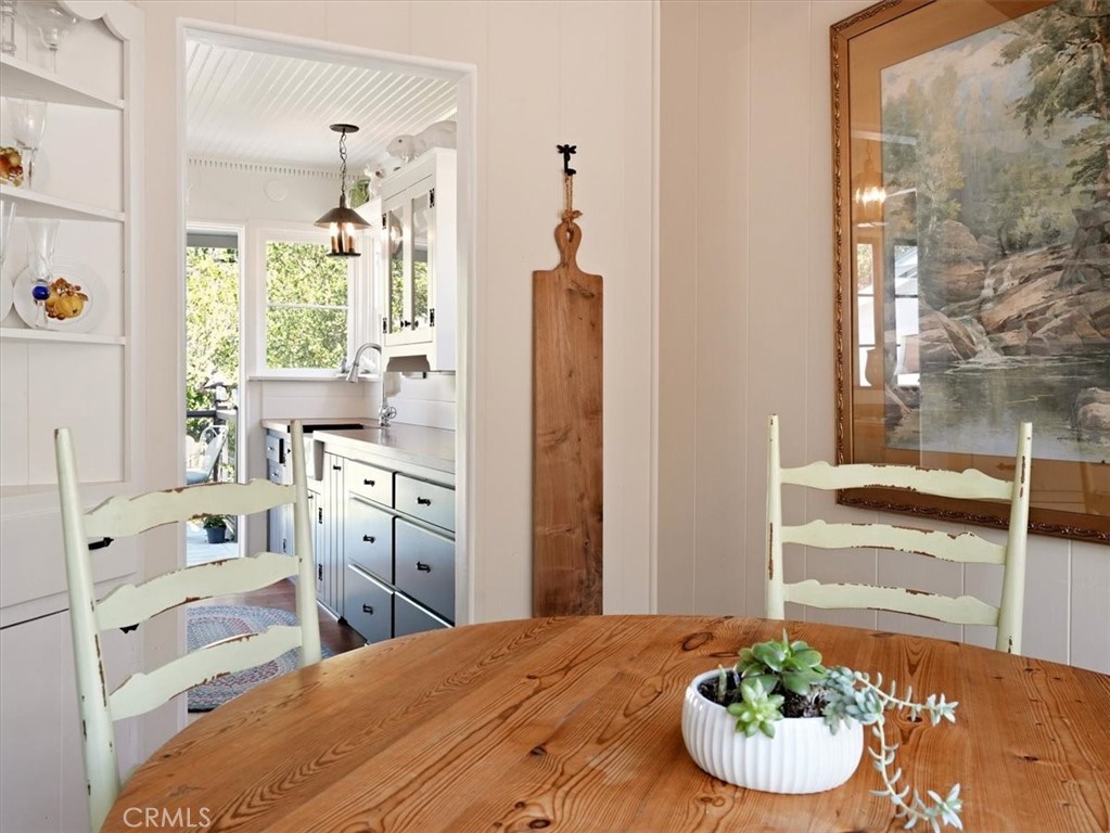 2512 Pineridge, Cambria, CA 93428