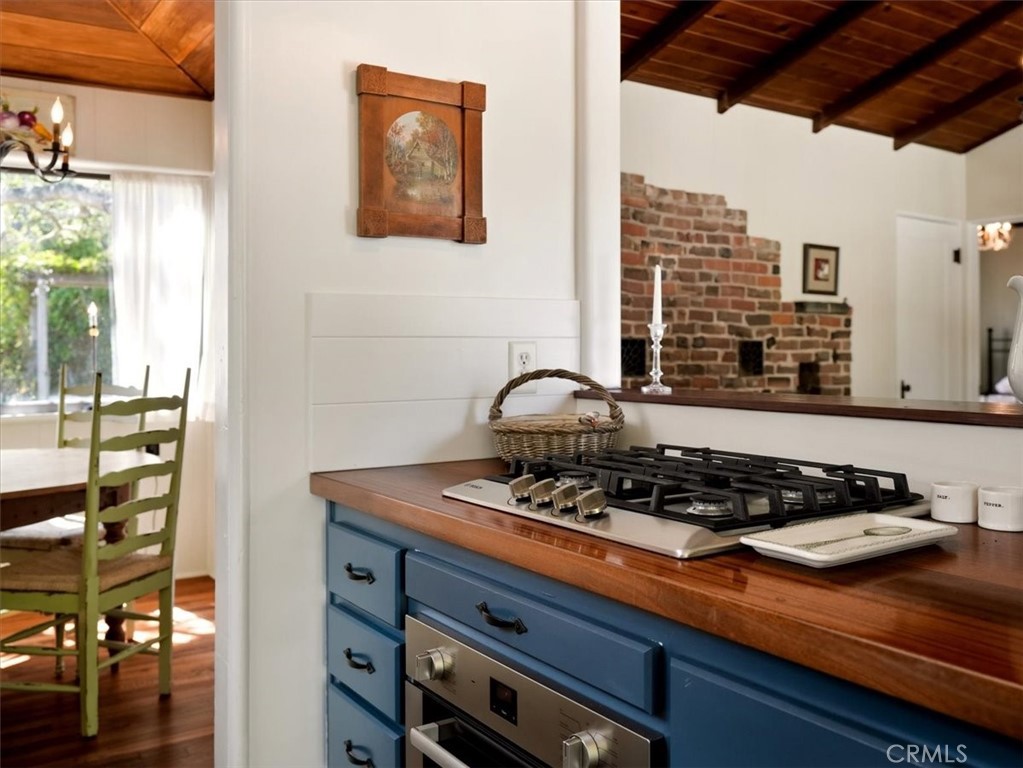 2512 Pineridge, Cambria, CA 93428