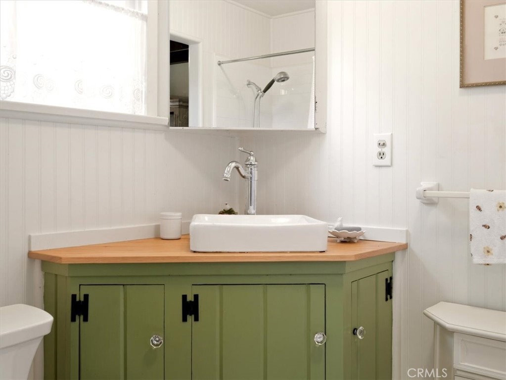 2512 Pineridge, Cambria, CA 93428