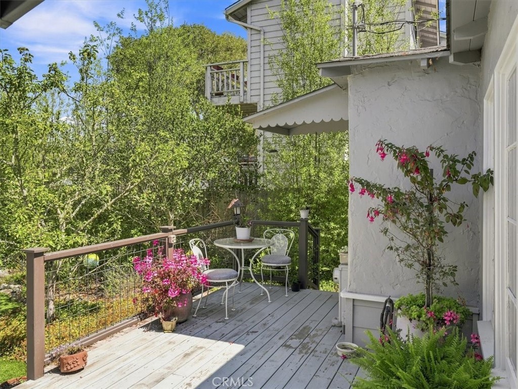 2512 Pineridge, Cambria, CA 93428