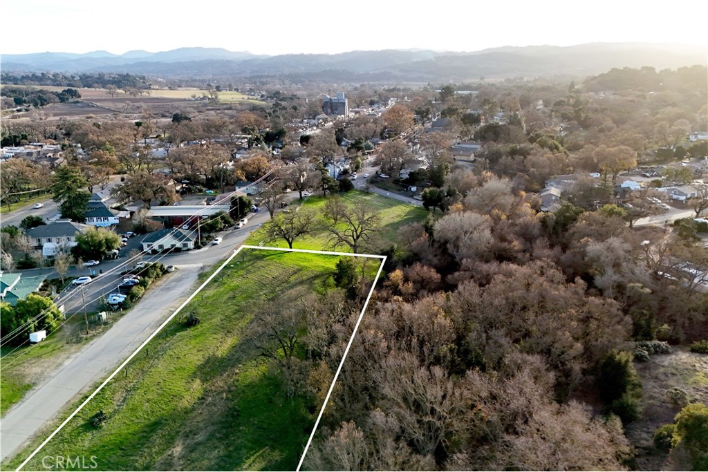 42 Old County, Templeton, CA 93465